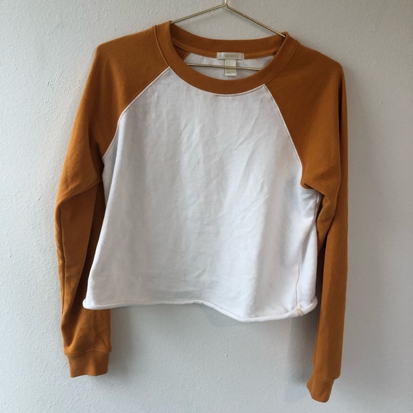 F21 Mustard Baseball Tee - Picture 3 of 3